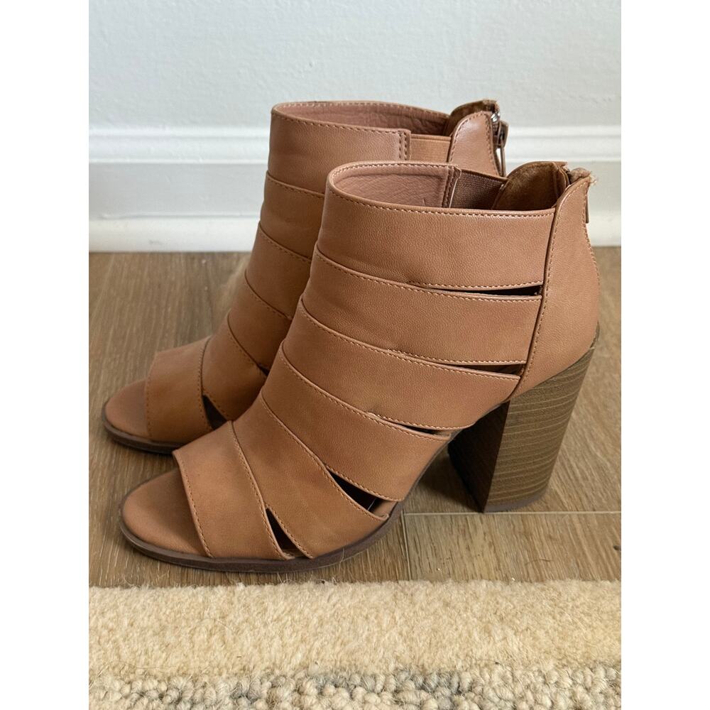 Report Tan Cutout Peep Toe Booties Block Heel Ankle Sandals Women’s Size 7 - Picture 3 of 5